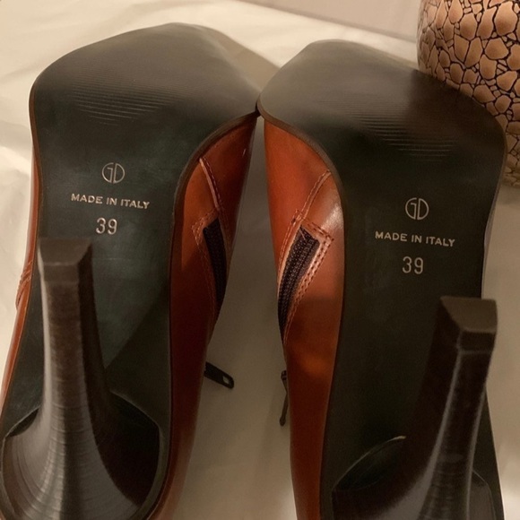 Henry Ferrera Italian leather shoes in size 8 1/2 - Picture 5 of 8